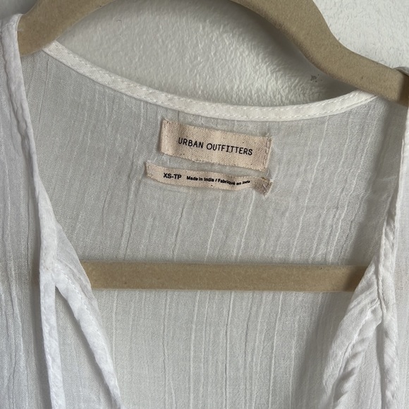 Urban Outfitters/ OU Top - Picture 2 of 3